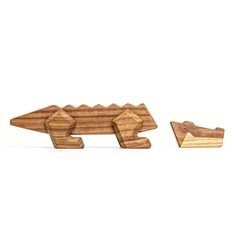 Fablewood crocodile