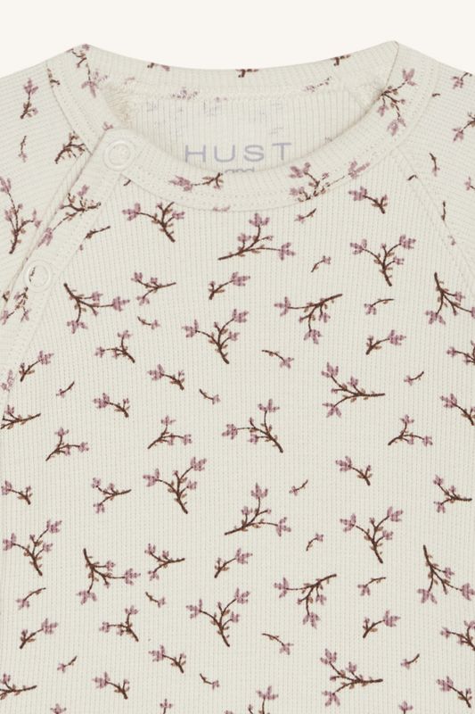 Hust & Claire Bing body oat milk